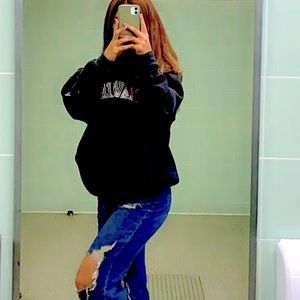 Meet your Posher, Kenzi